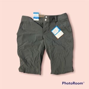 Womens Columbia shorts